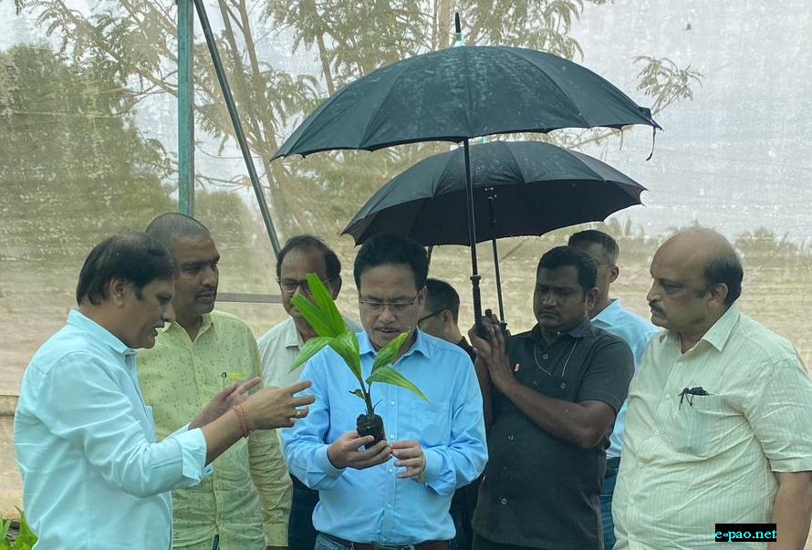  Arunachal Minister visits 3F Oil Palm at Godavari 